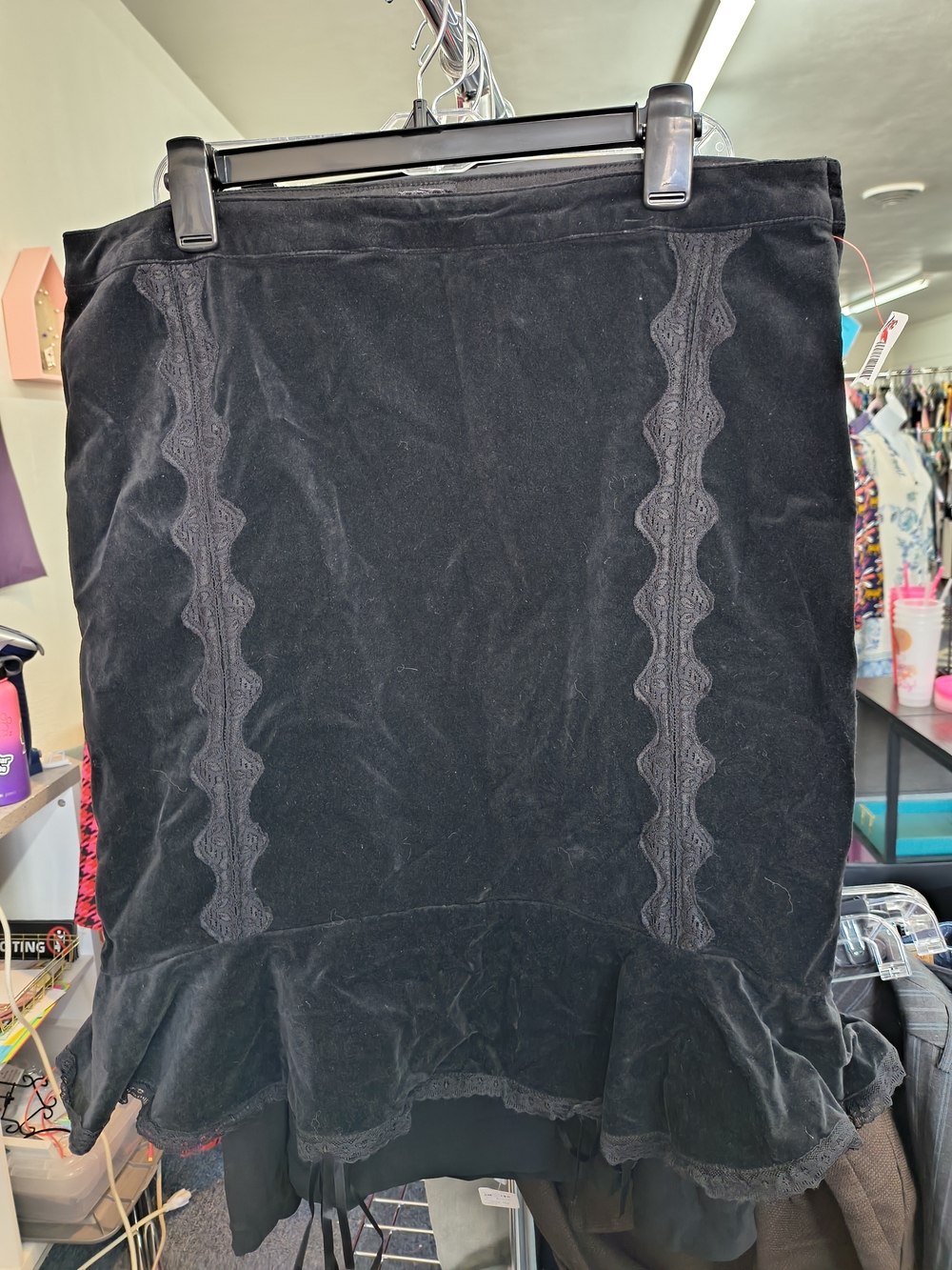 Tripp NYC Hot Topic NWT Black Velvet Pencil Skirt with Ruffle Hem XXL